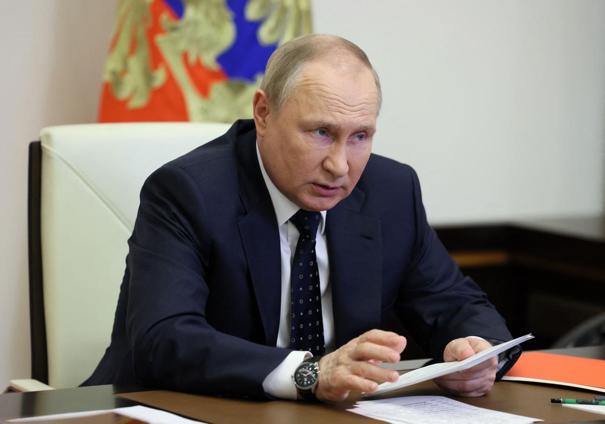 Putin Assembles Eurasian Economic Union to Counter Western Sanctions