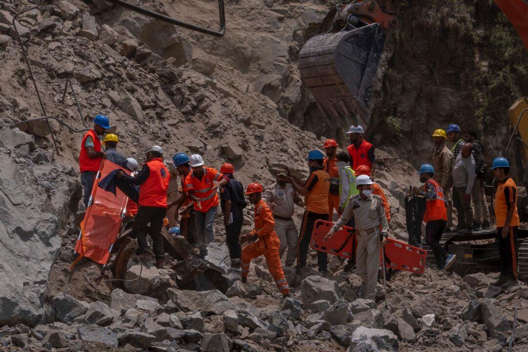 9 More Bodies Found in Kashmir Tunnel Collapse, Toll at 10