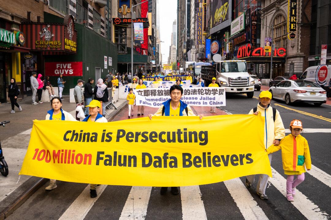 59-Year-Old Falun Gong Practitioner Dies After 14 Hours in Detention