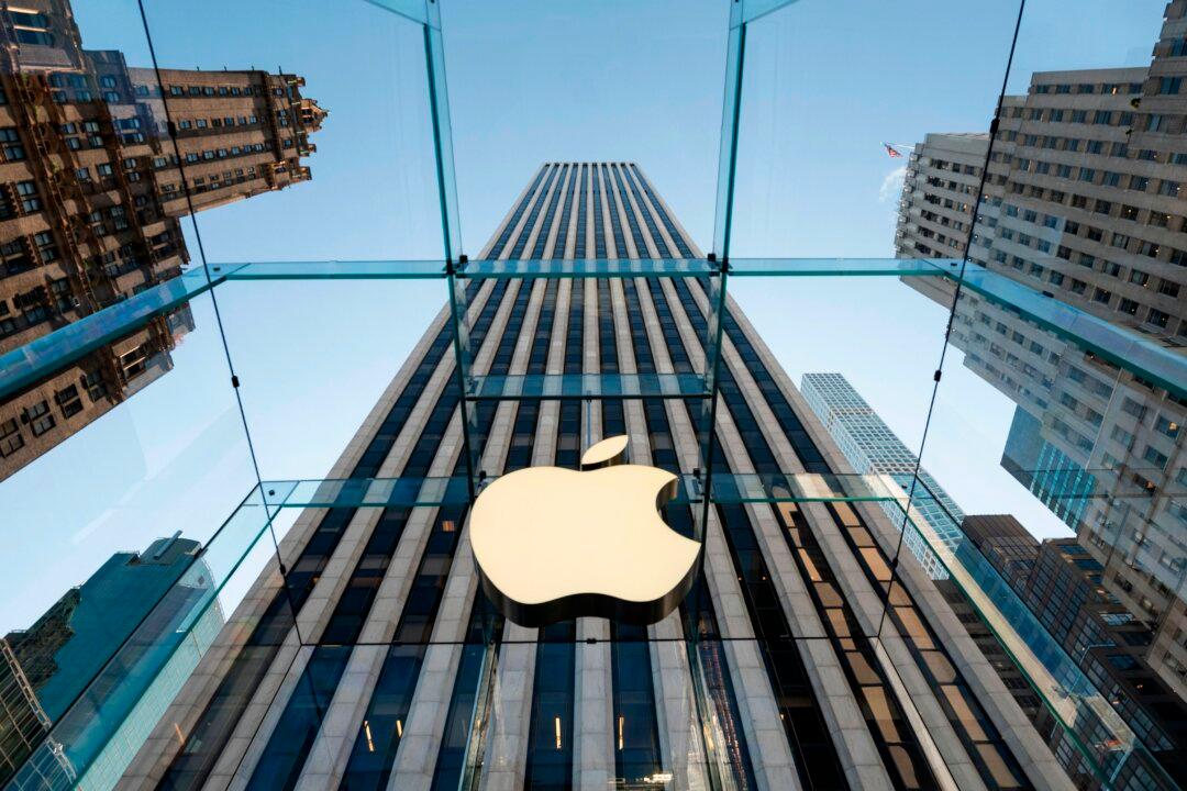 Apple Projects Billions in Revenue Loss Over Supply Constraints from China Amid Lockdowns