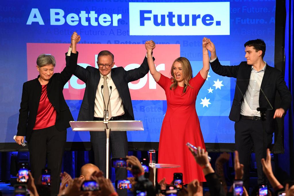 Labor Party Wins Australian Election, Centre-Right Splintered by Climate Action Independents