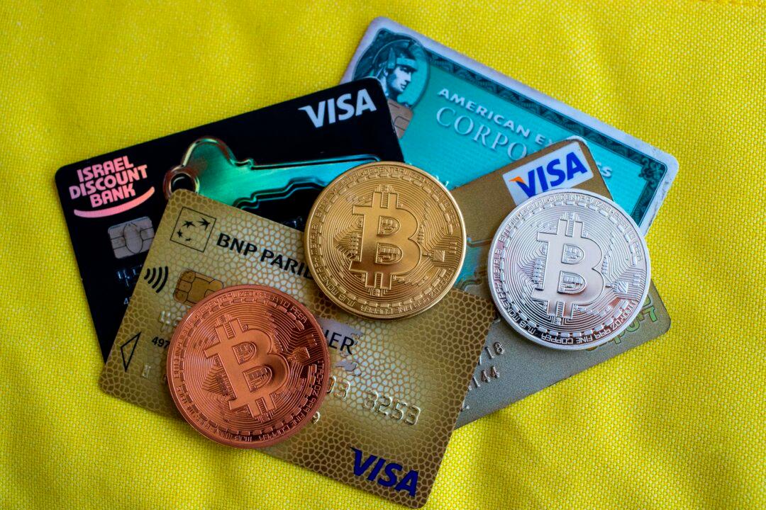 Risks of Fraud Higher in Cashless Society: Advocacy Group Warns