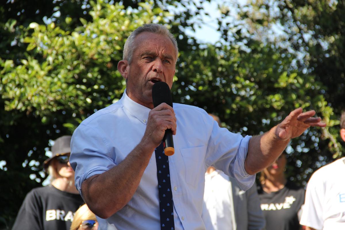 Robert F. Kennedy Jr. on Fauci’s Admission: Mainstream Media Makes No ‘Effort to Hold Him Accountable’