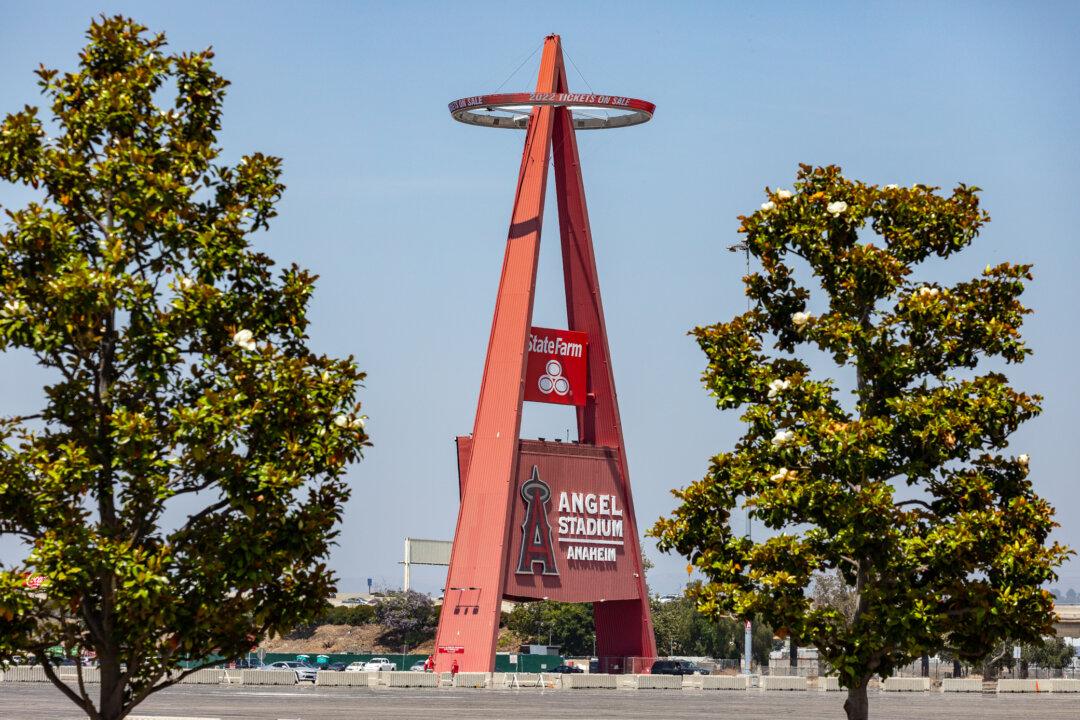Anaheim Suspends Plans to Build Fire Station at Angel Stadium