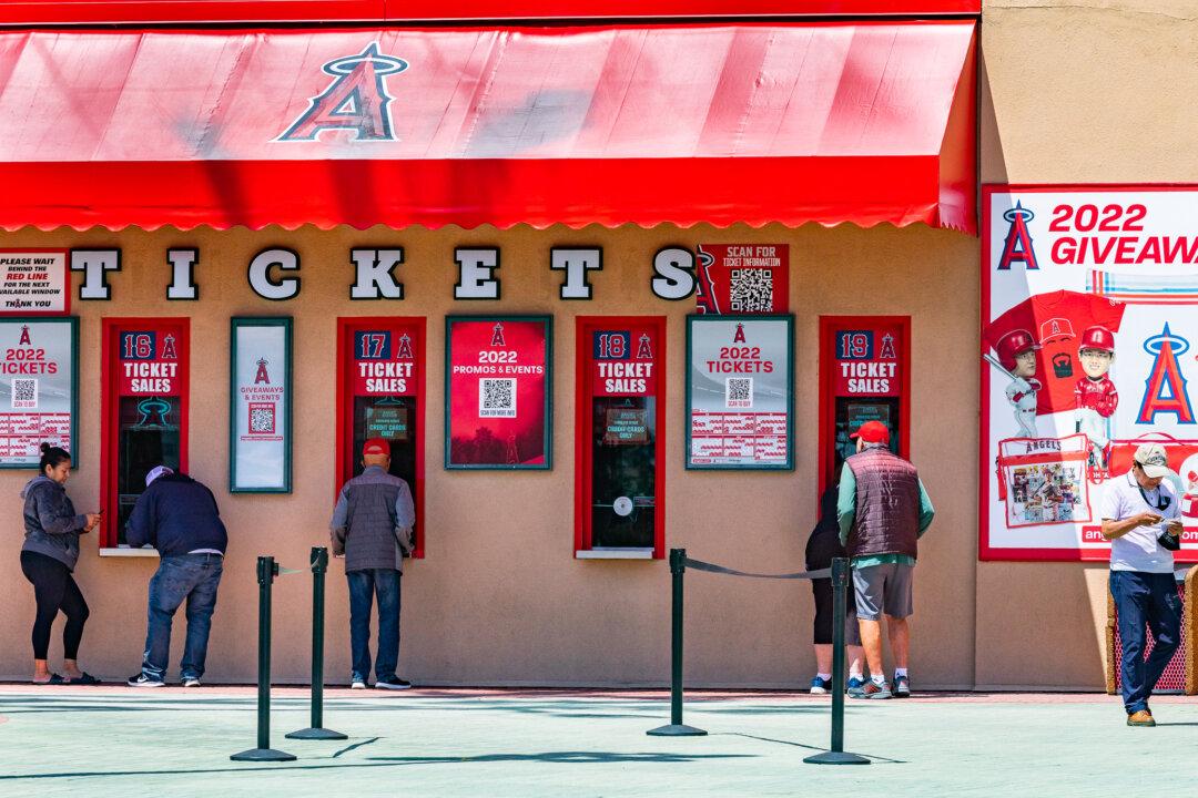 Long Beach Shows Interest in Signing Angels