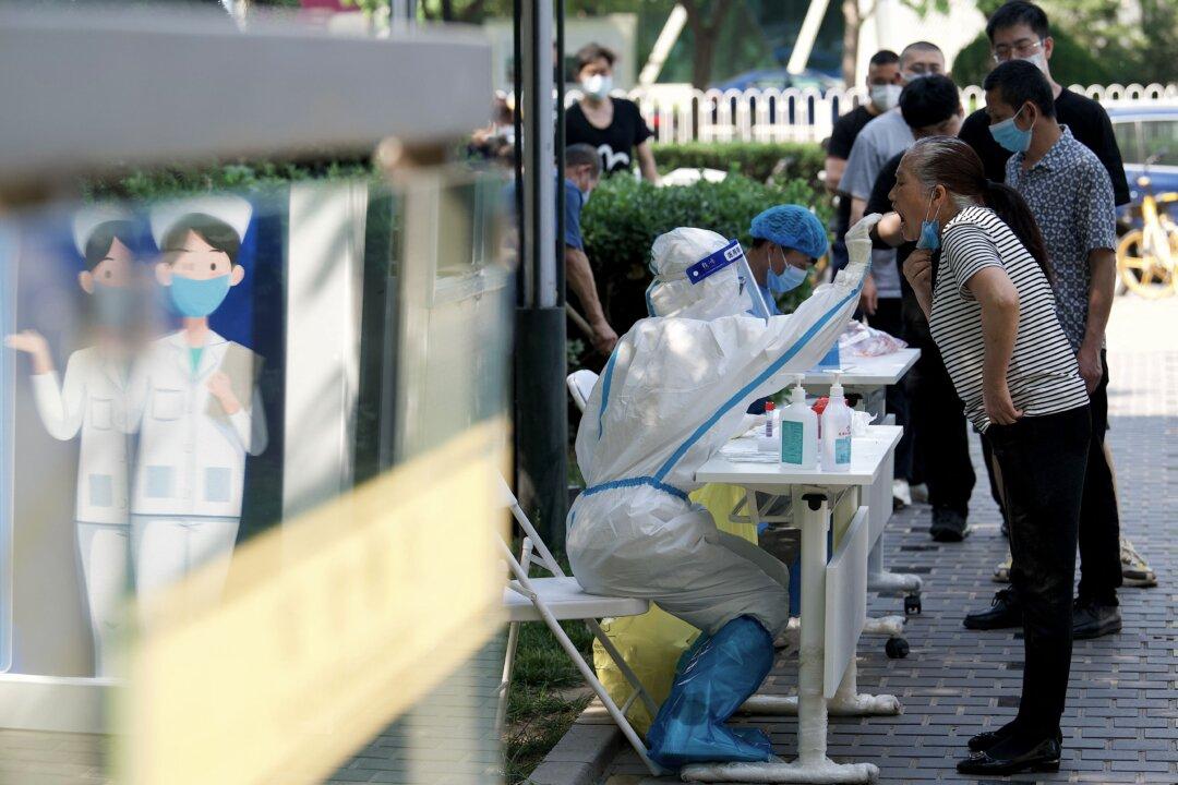 UBS, JPMorgan Slash China 2022 Growth Projections Over Regime’s ‘Zero-COVID’ Policy