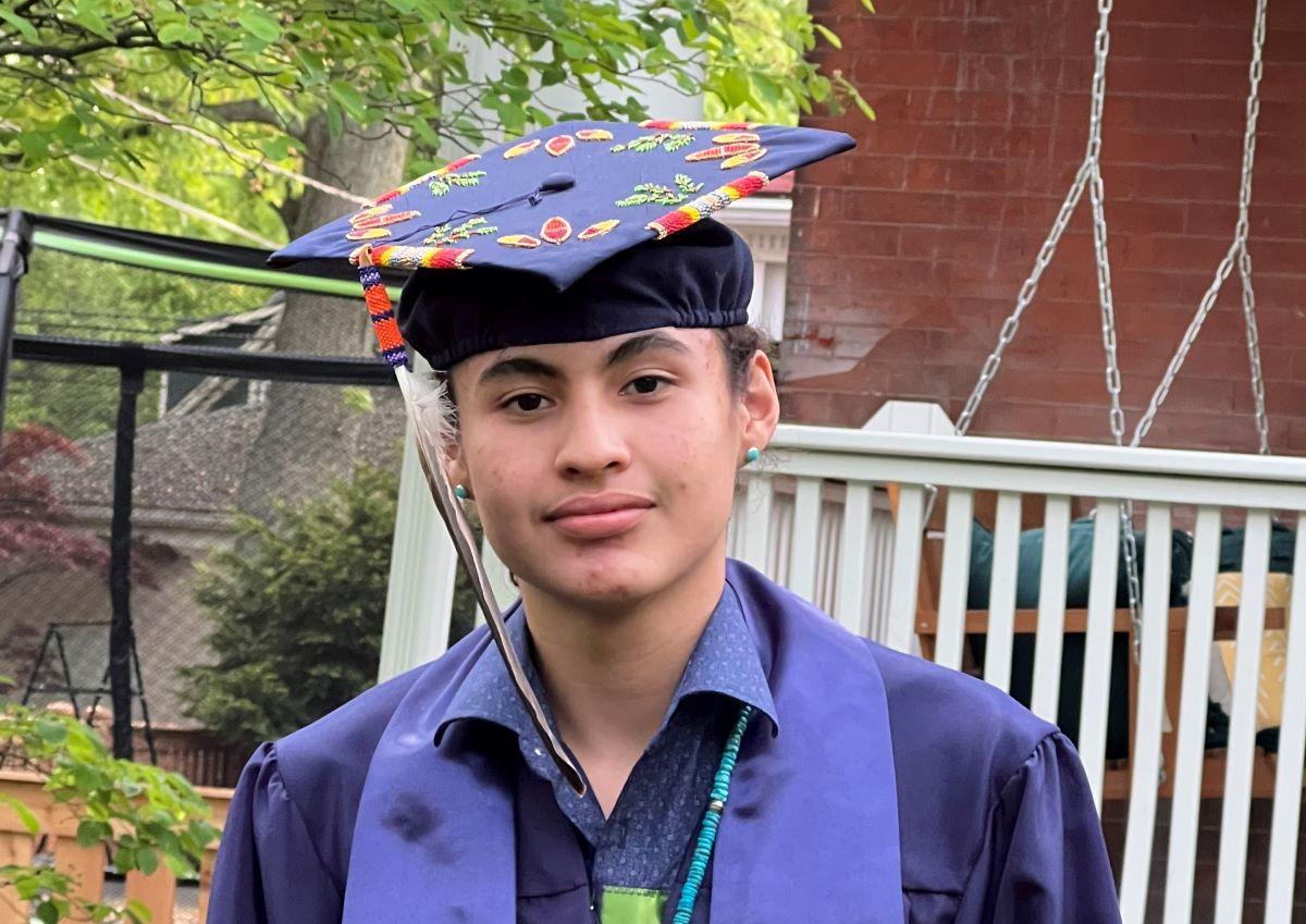 Illinois Senior Refuses to Remove Religious Symbols; Denied Graduation Ceremony