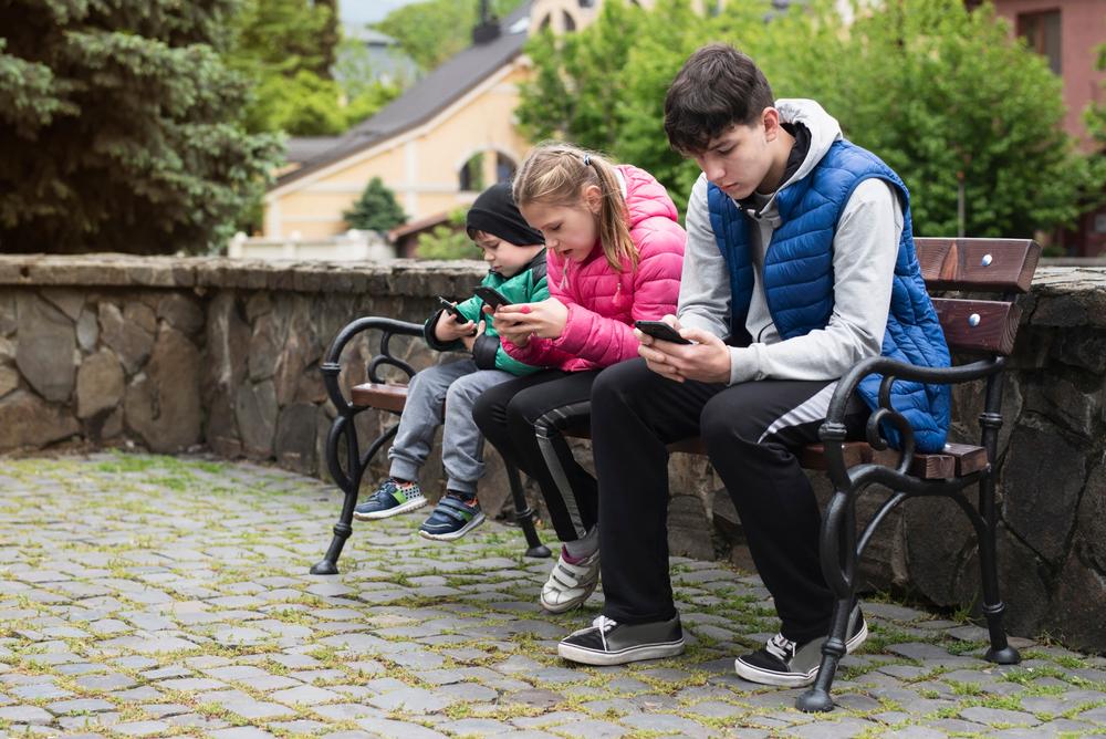 Reclaim Your Kids From Screens So They’ll Find Joy in Real-life Activities Again