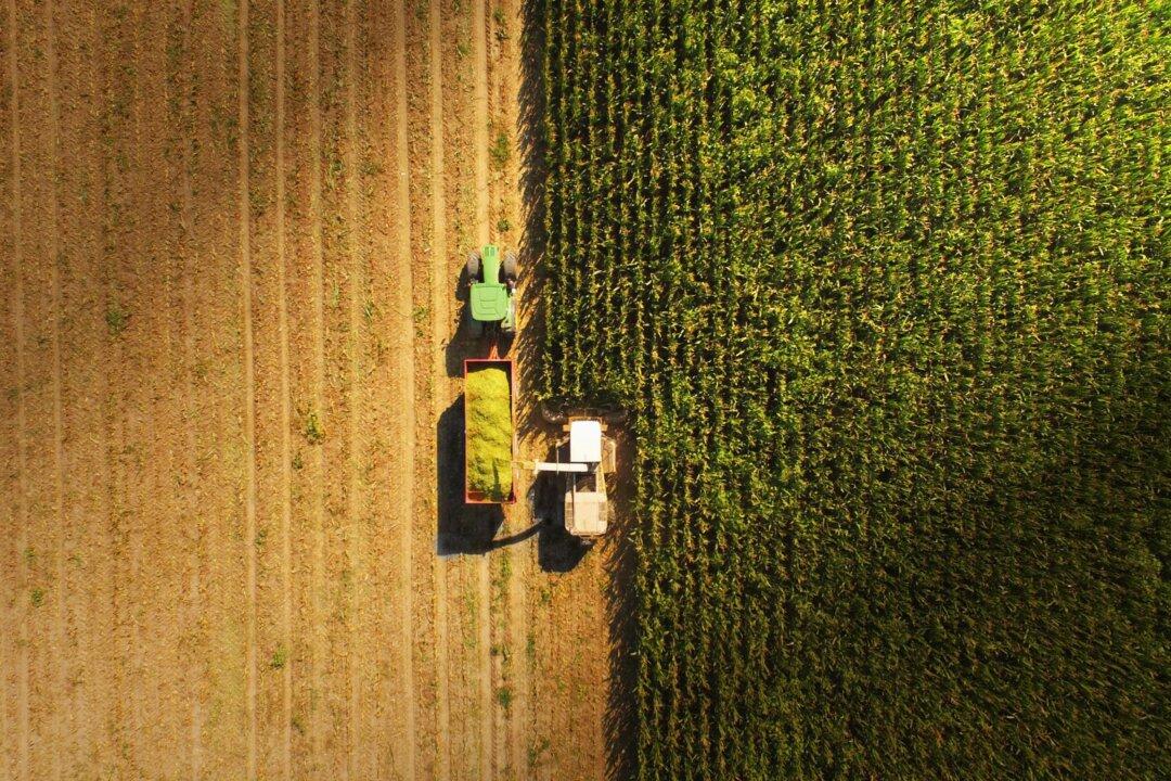 Farmers’ Fight for ‘Right to Repair’ Own Equipment Builds as More States Advance Supporting Legislation