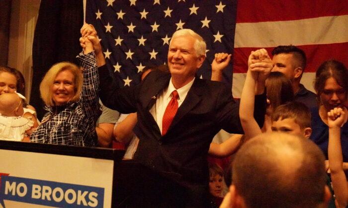 Alabama US Senate Race Tense as Brooks Loses 2nd Key Endorsement