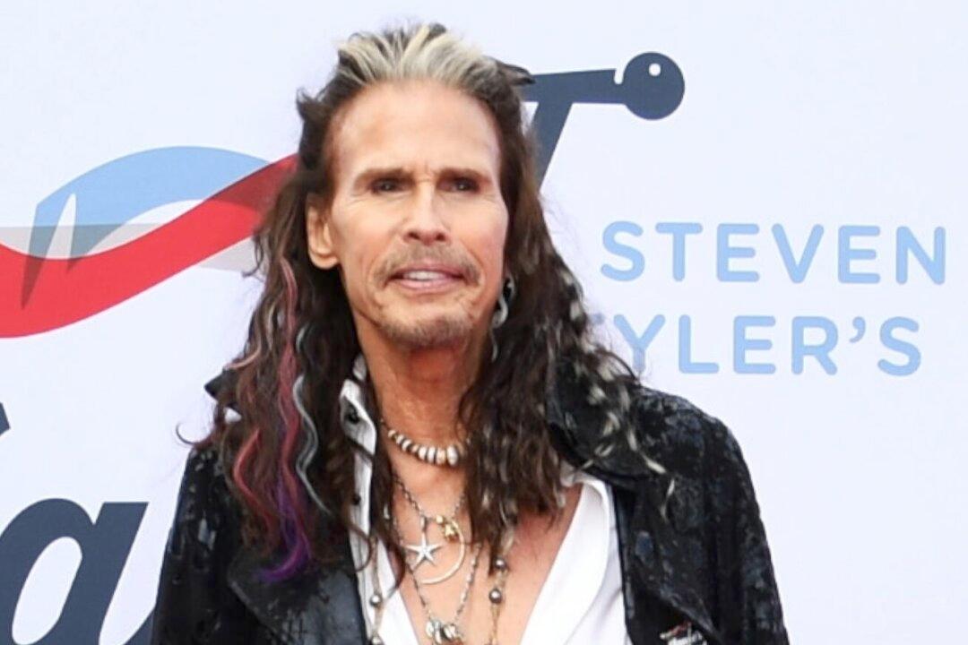 Aerosmith Frontman Steven Tyler Checks out of Rehab