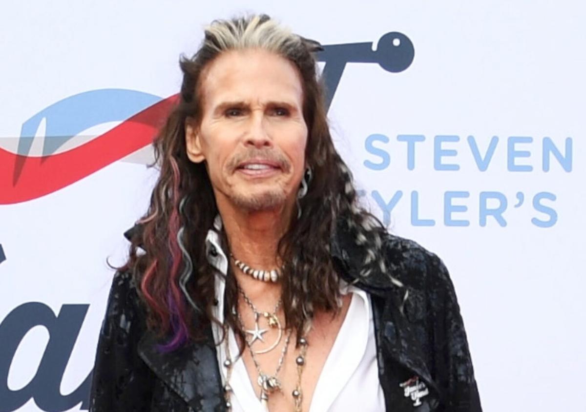 Aerosmith Frontman Steven Tyler Checks out of Rehab