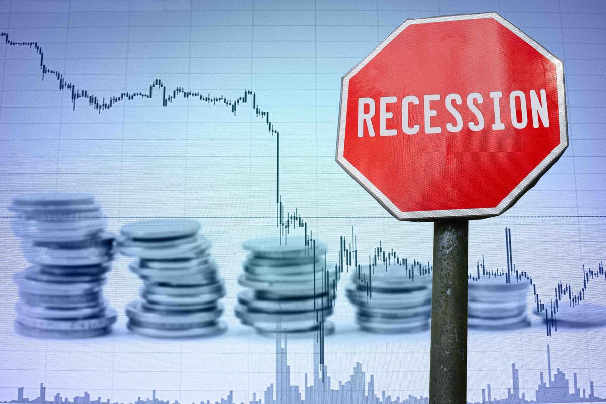 Clear Indications of an Impending Recession