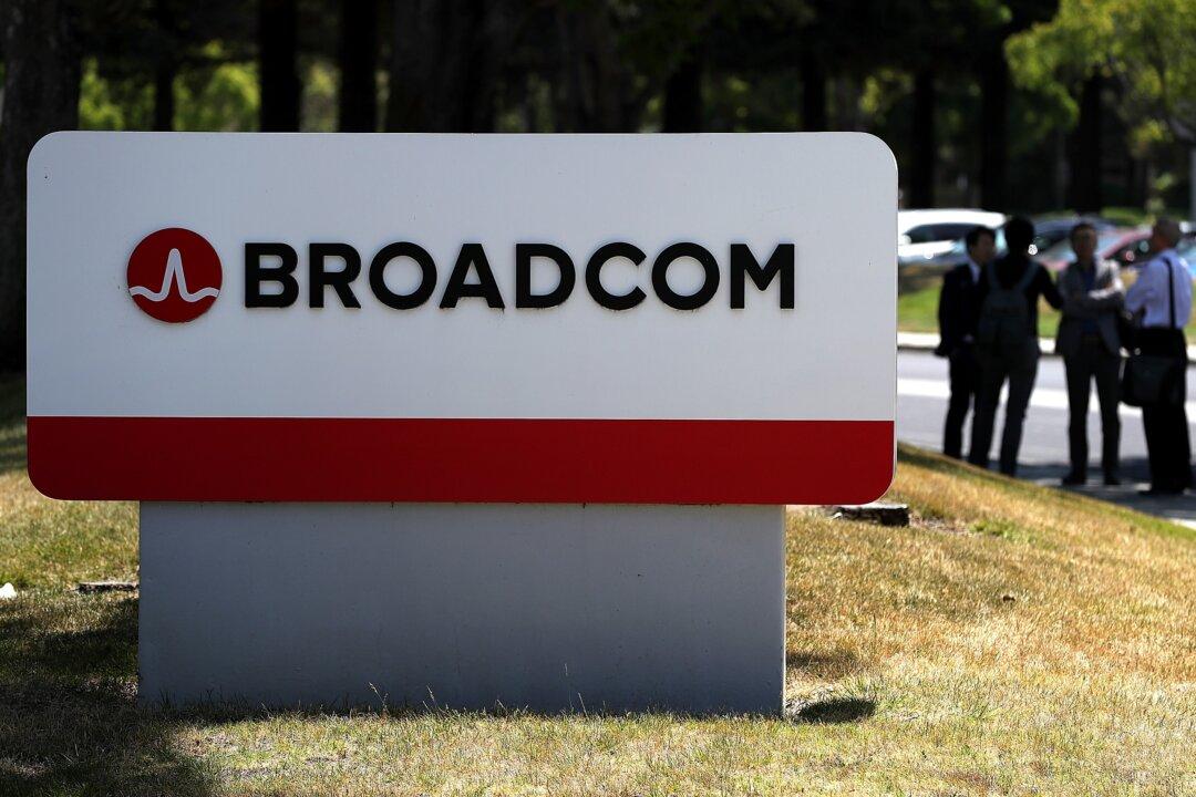 Broadcom to Acquire VMware in $61 Billion Deal: What Investors Need to Know