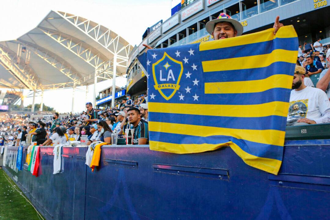 LA Galaxy Trounces LAFC 3–1 to Advance to Quarterfinals of the US Open Cup