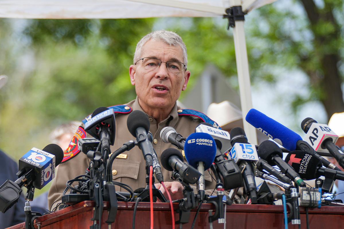 Texas Top Cop Refuses to Resign Despite Call by Uvalde School Massacre Families