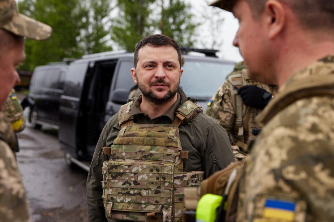 Zelenskyy Suggests Donbas Could Soon Fall Amid ‘Indescribably Difficult’ Russian Onslaught