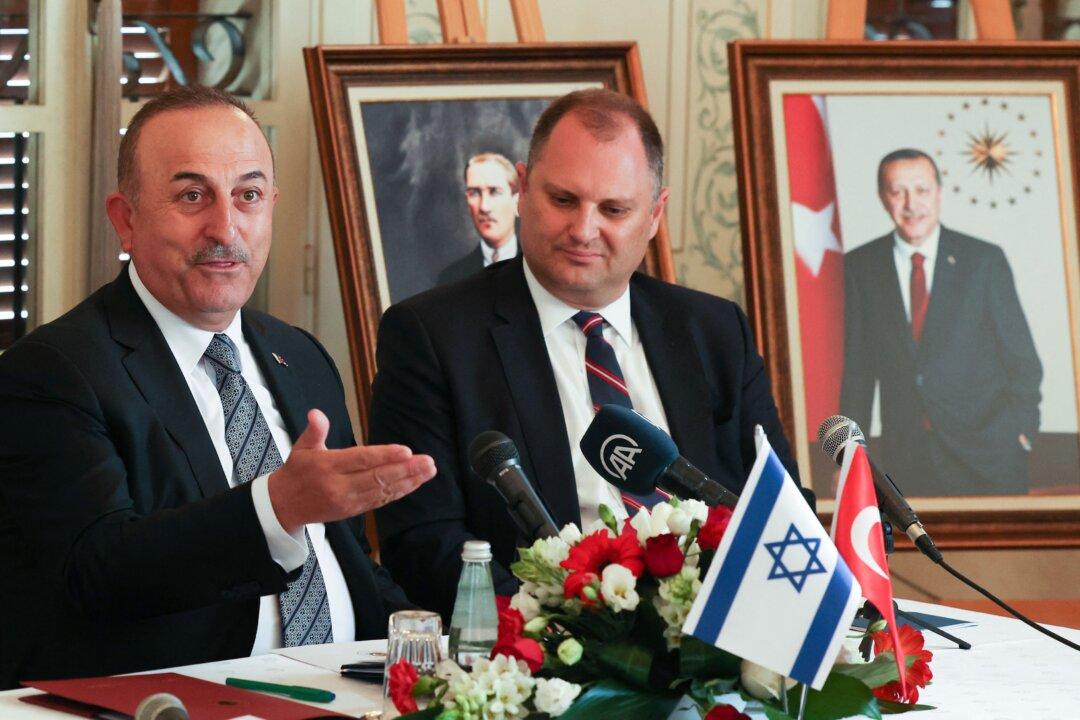 Turkey, Israel Take Tentative Steps Toward Rapprochement