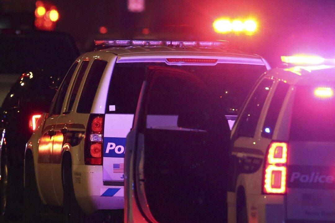 Teen Girl Killed, 8 Injured in Phoenix Strip Mall Shooting