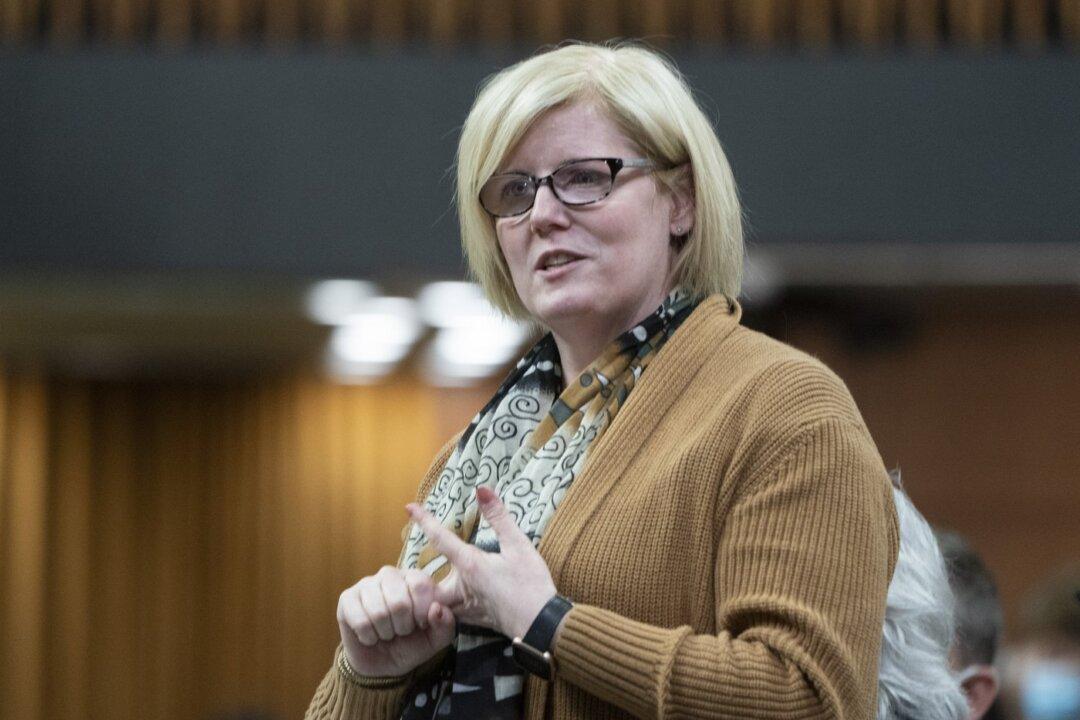 Graduates No Longer Have to Repay Student Loans Until Making Over $40,000