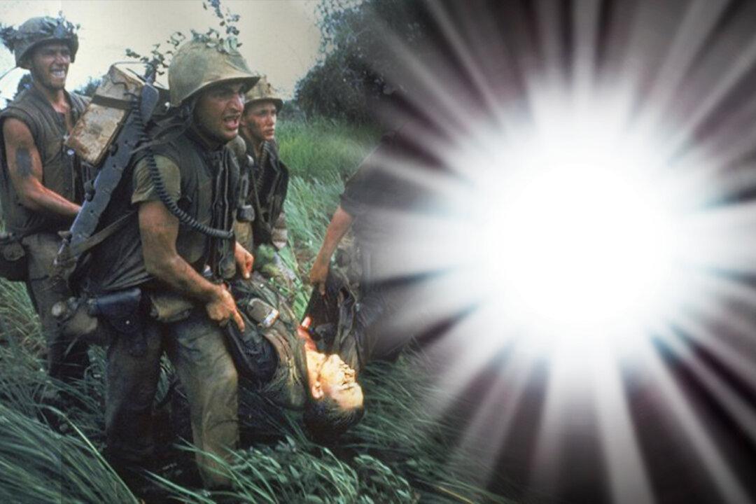 Vietnam Soldier Recalls Near-Death Experience Bringing Him Peace in the Heat of Battle, New Life Purpose