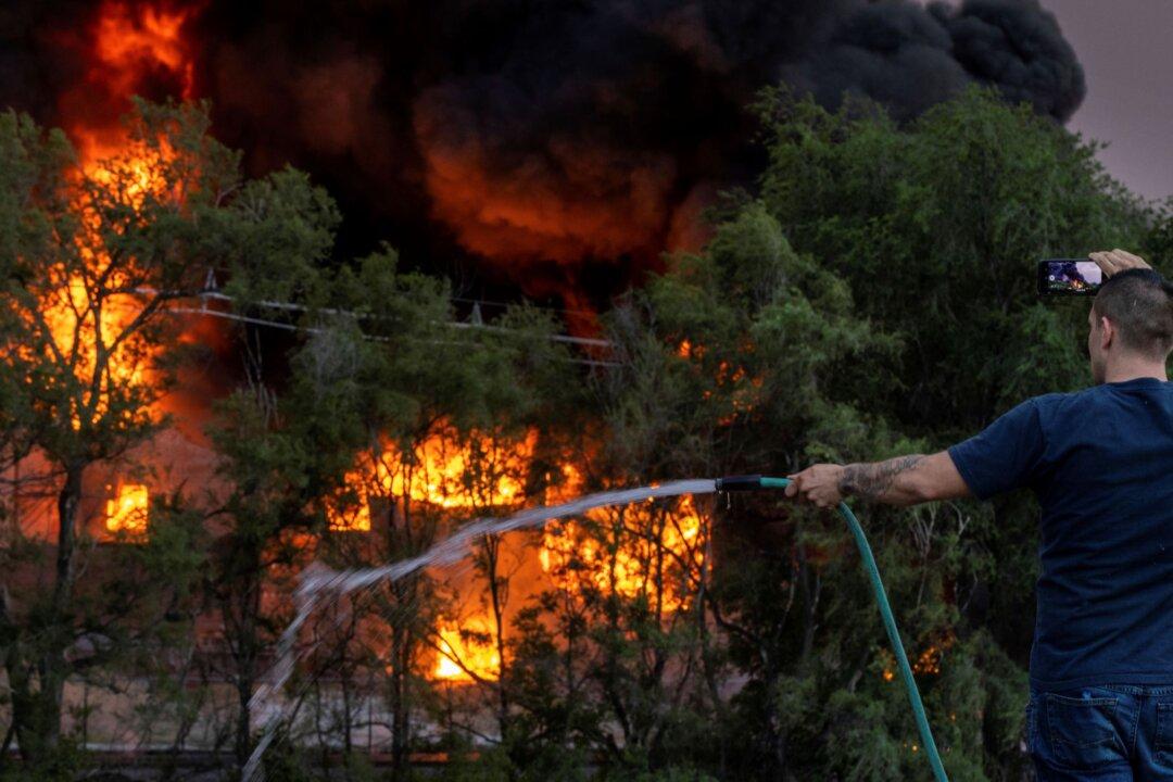 Omaha Chemical Plant Fire Extinguished; Evacuations End