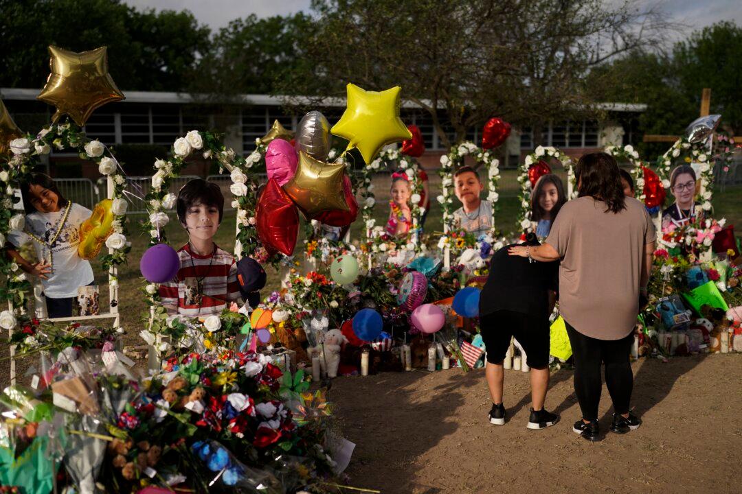 Uvalde Grieves, Says Goodbyes at Visitations, Funerals