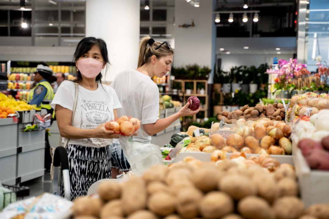 Grocery Cart Inflation ‘Far Exceeding’ Official Rate, Studies Say