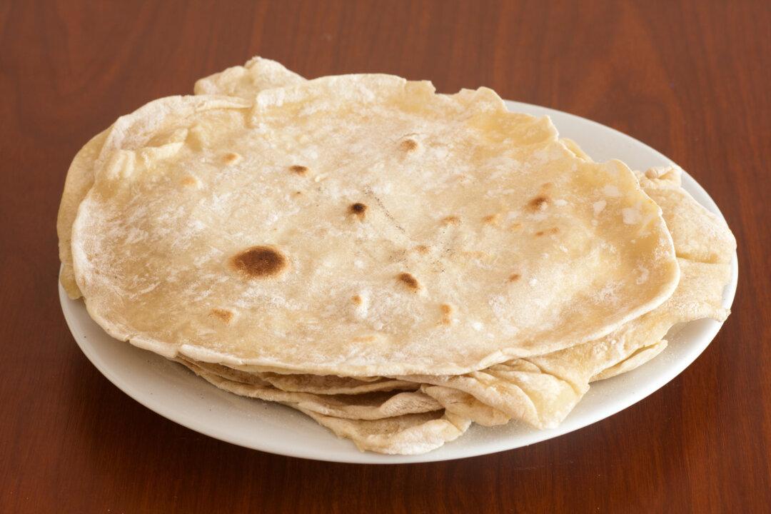 How to Make Flour Tortillas From Scratch