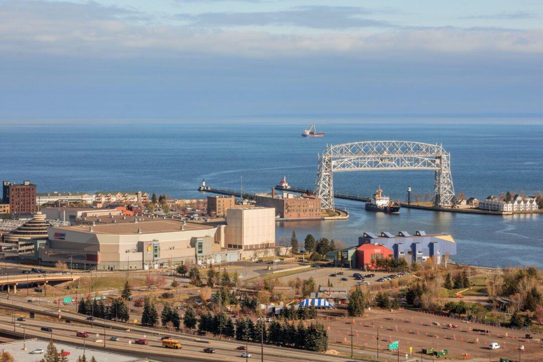 After a Decadelong Absence, Cruise Ships Will Again Stop in Duluth