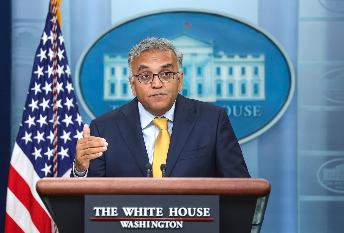 White House COVID Czar Admits 6-foot Social Distancing Rule ‘Not the Right Way’