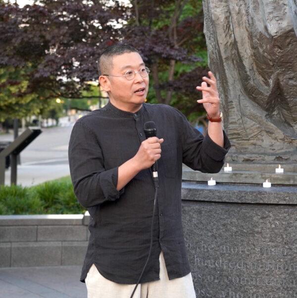 Yang Jianli, president of Citizen Power Initiatives for China, at a candlelight vigil dedicated to the victims of the 1989 Tiananmen Square in Washington D.C., on June 3, 2022. (Terri Wu/The Epoch Times)