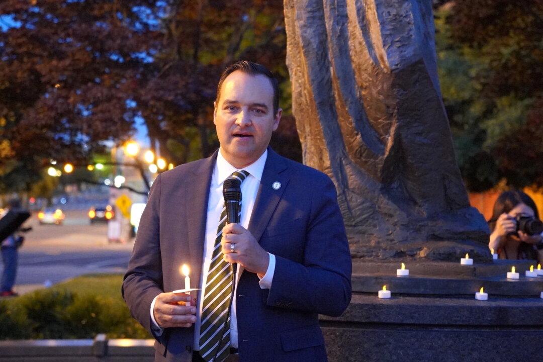 Tiananmen Square Massacre Vigil in Washington Celebrates Chinese Spirit of Freedom