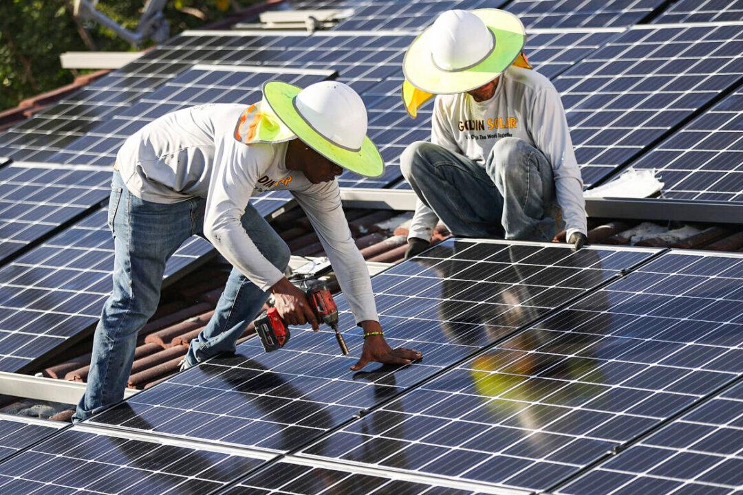 How Solar Panels Can Help You Save Money