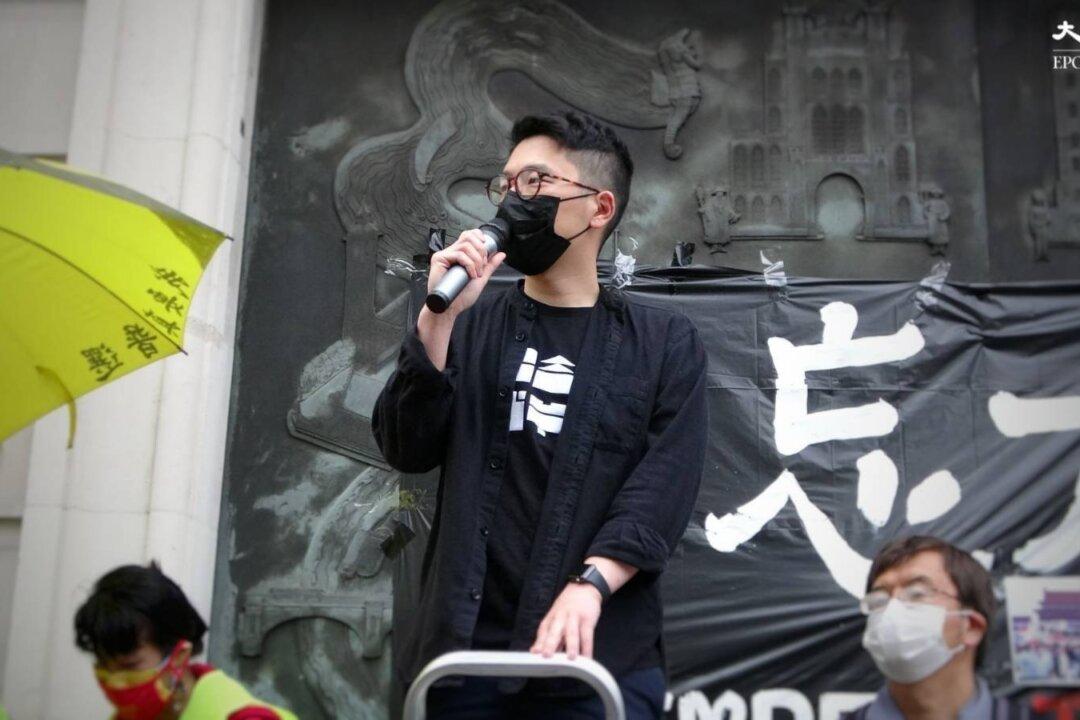 Hong Kong Expats Gather In the UK and Australia for Candlelight Vigil on 33rd Anniversary of June 4th