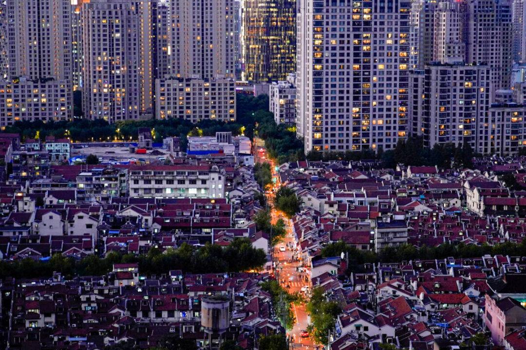 China’s Economic Headwinds Chill Its Wary New Homebuyers