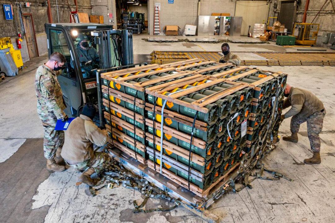 Washington Dismisses Javelin Missile Sales by Ukrainians as Dark Web Russian Disinformation