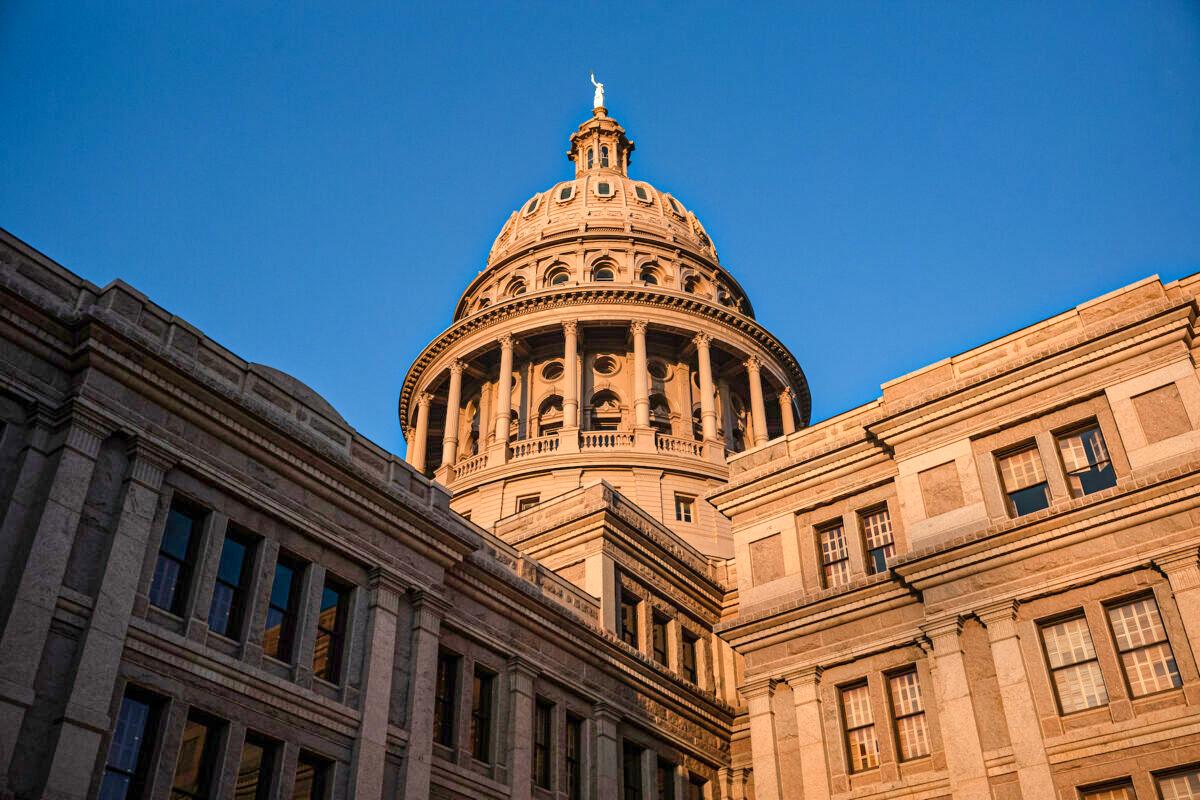 Texas State Lawmaker Introduces Bill to Ban Drag Shows With Kids Present