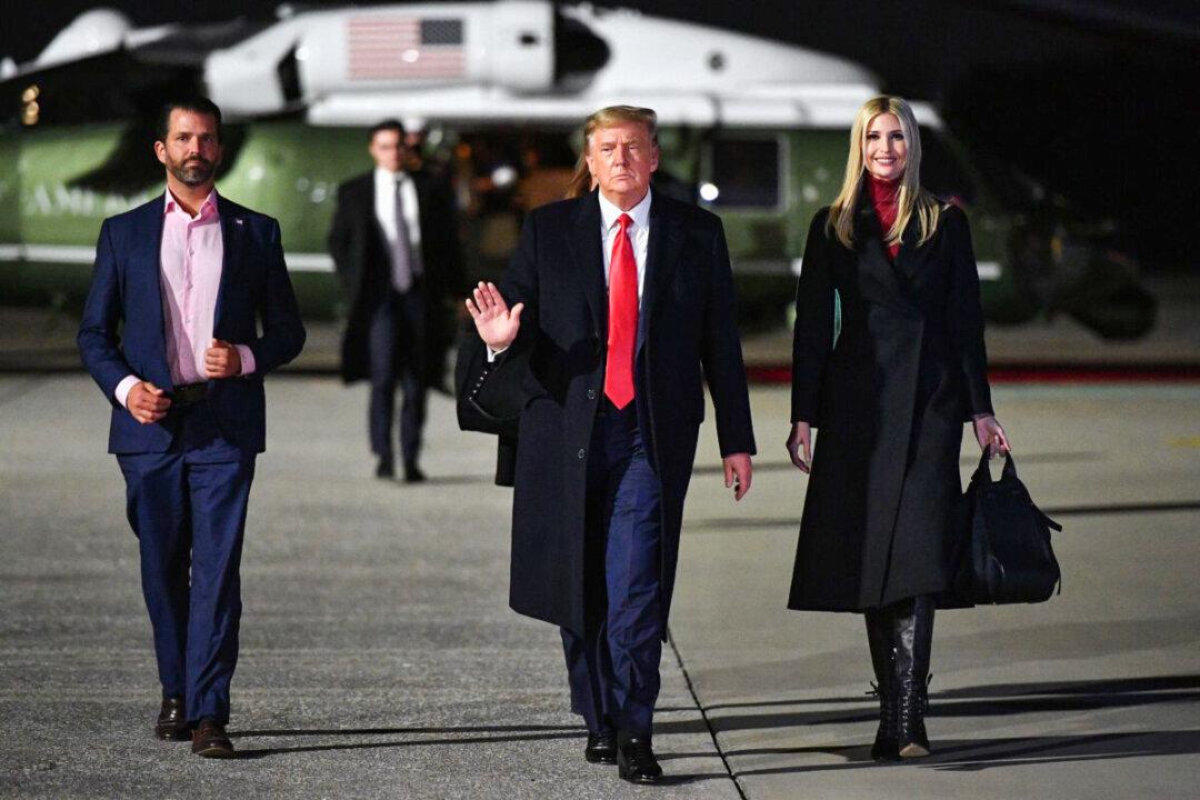Trump, Ivanka, Donald Jr. Agree to Testify in New York Civil Probe