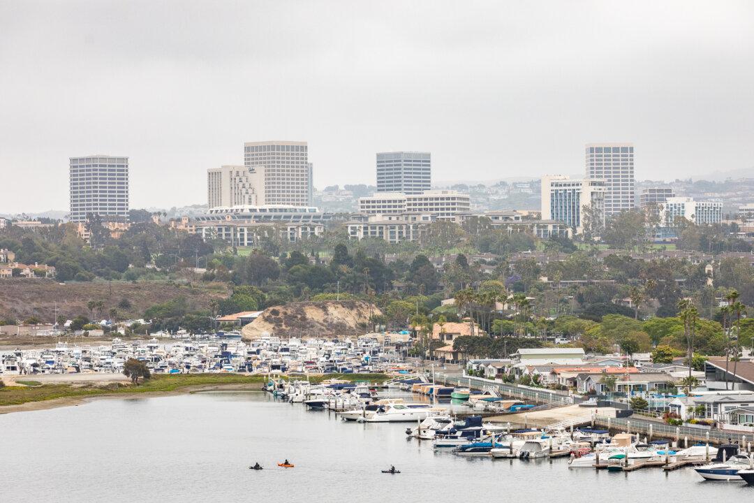 Coastal Commission Approves Newport Bay Dredging Plan