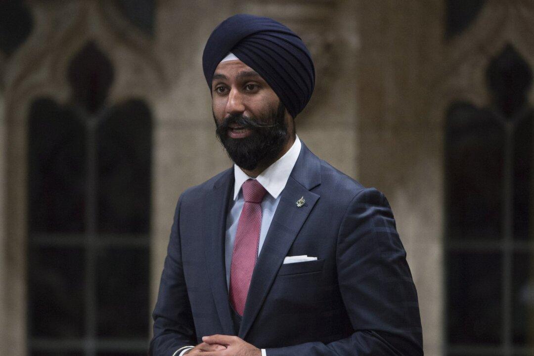 Ex-Liberal MP Raj Grewal Invited Lenders to Private Meet-and-Greet With Trudeau