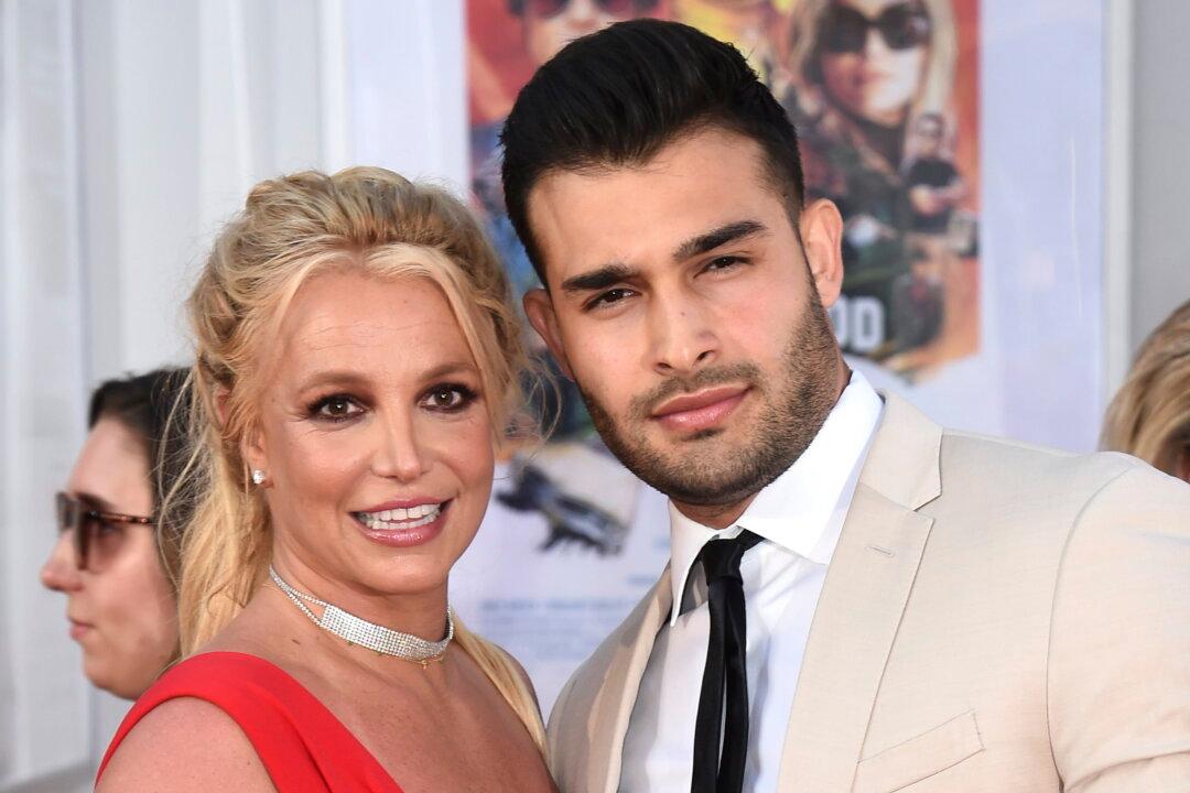Britney Spears and Sam Asghari Are Officially Divorced