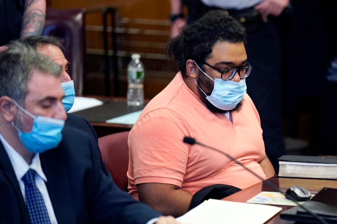 Testimony at Times Square Trial: Attacker Was Hearing Voices