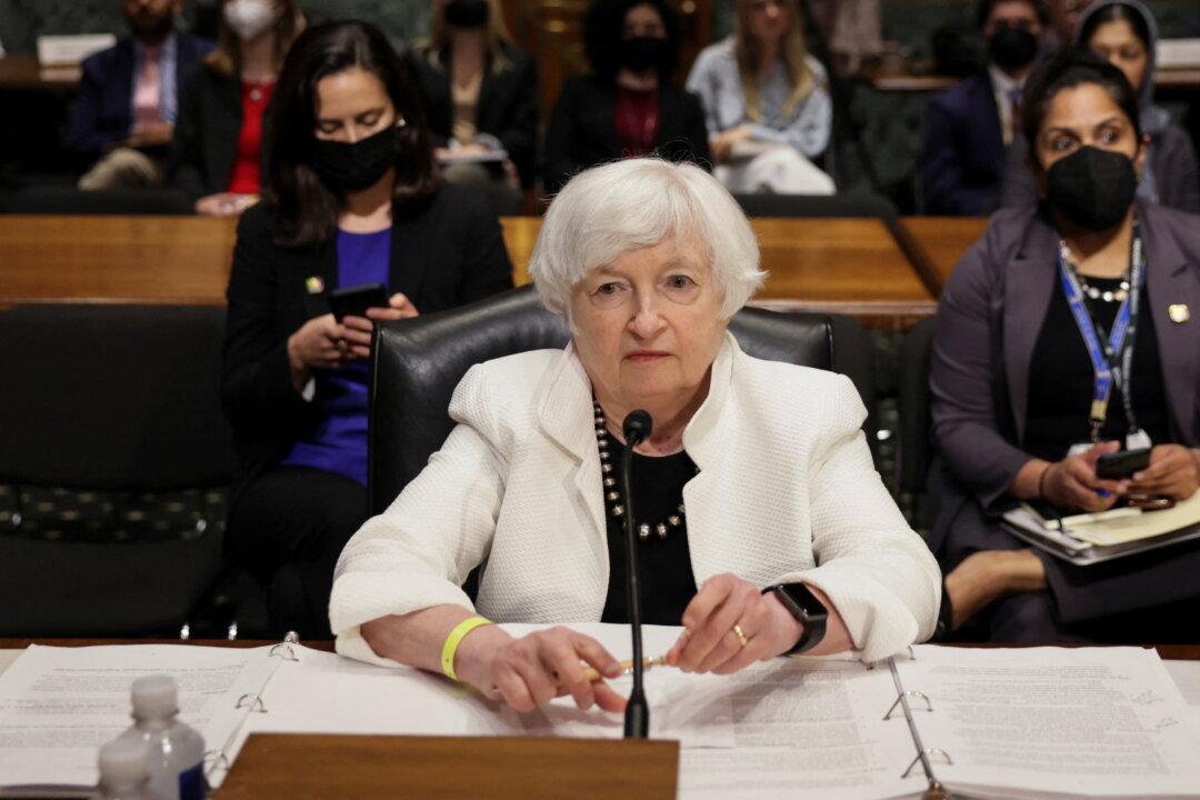 Treasury Secretary Warns Congress US Will Hit Debt Ceiling Within a Week