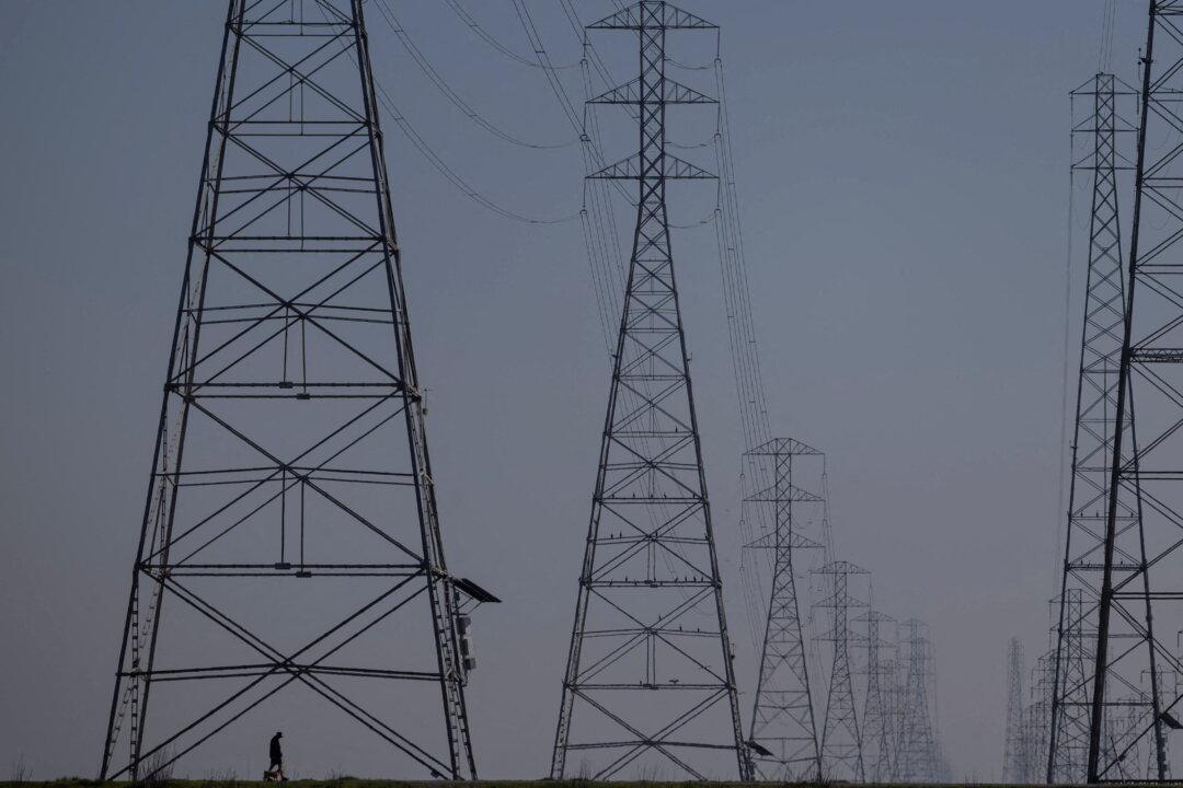 Here’s California Flooring It to the ‘Clean’ Energy Future—With Its Transmission Slipping Badly