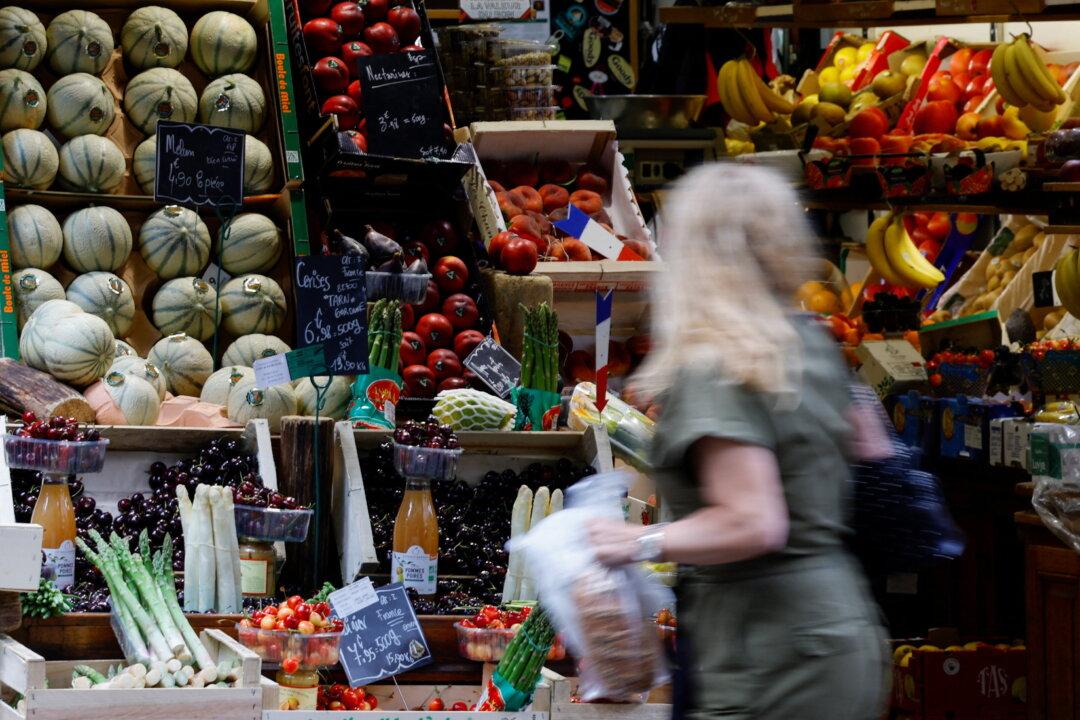 French Inflation in June Hit Record High of 6.5 Percent: Preliminary Figures