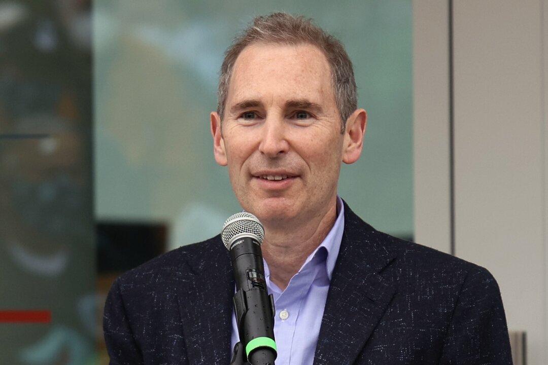 Amazon Chief Addresses Consumer Chief Exit, Risky Bets, Streaming Business, Union, and More