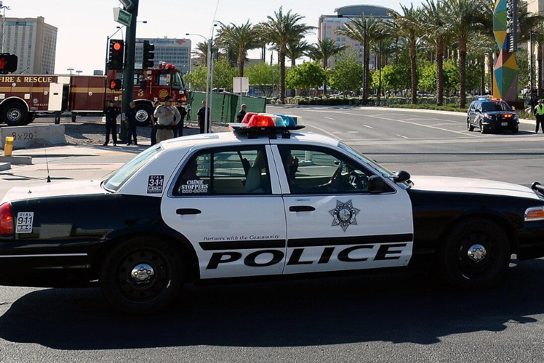 2 Pedestrians Struck, Killed by SUV in Las Vegas