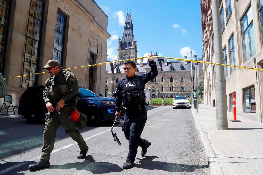 Police Identify Persons of Interest but No Threat as Parliament Hill Probe Continues