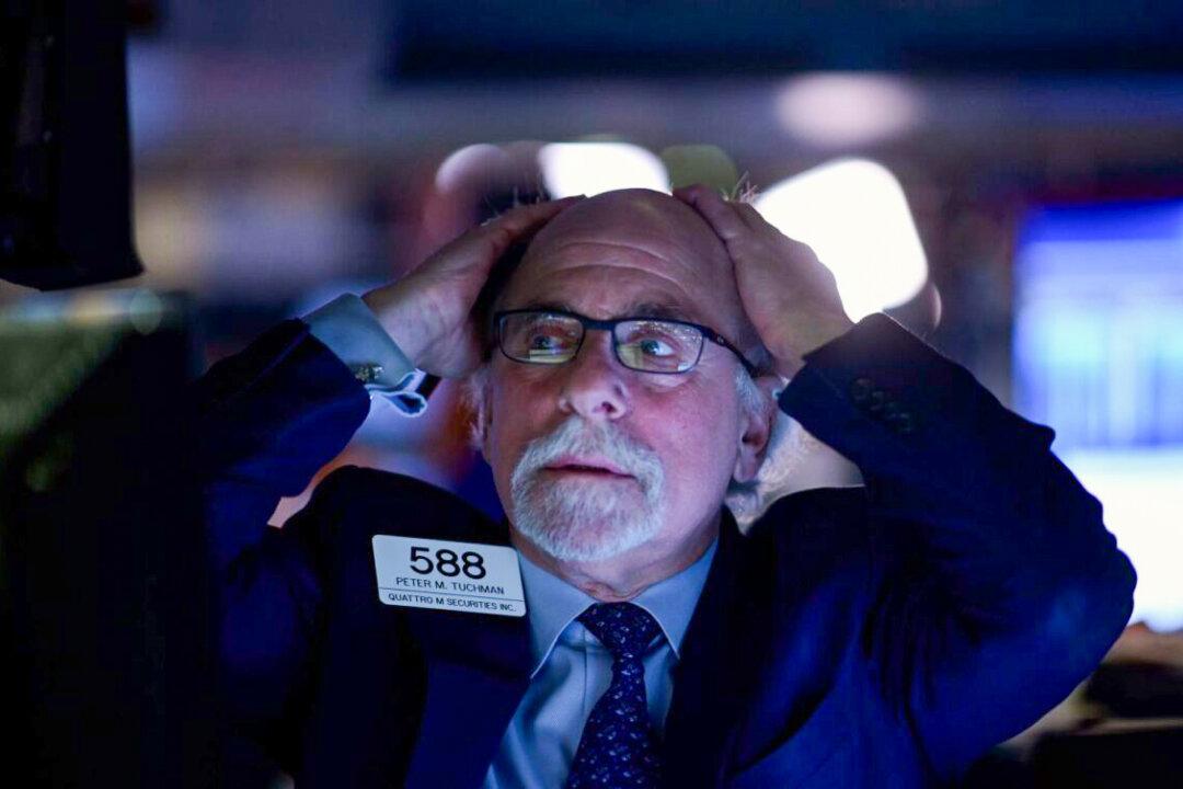 Investor Pessimism Jumps to Levels Not Seen in Nearly 13 Years